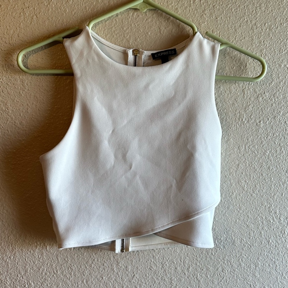 Express cropped top.